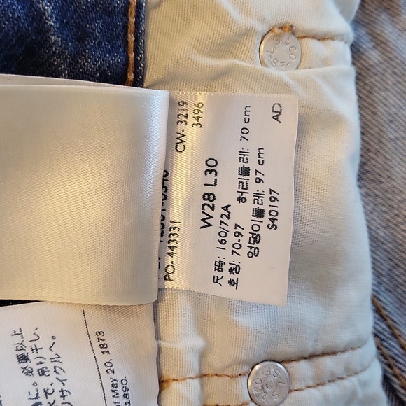 Levi Jeans - Picture 7 of 8